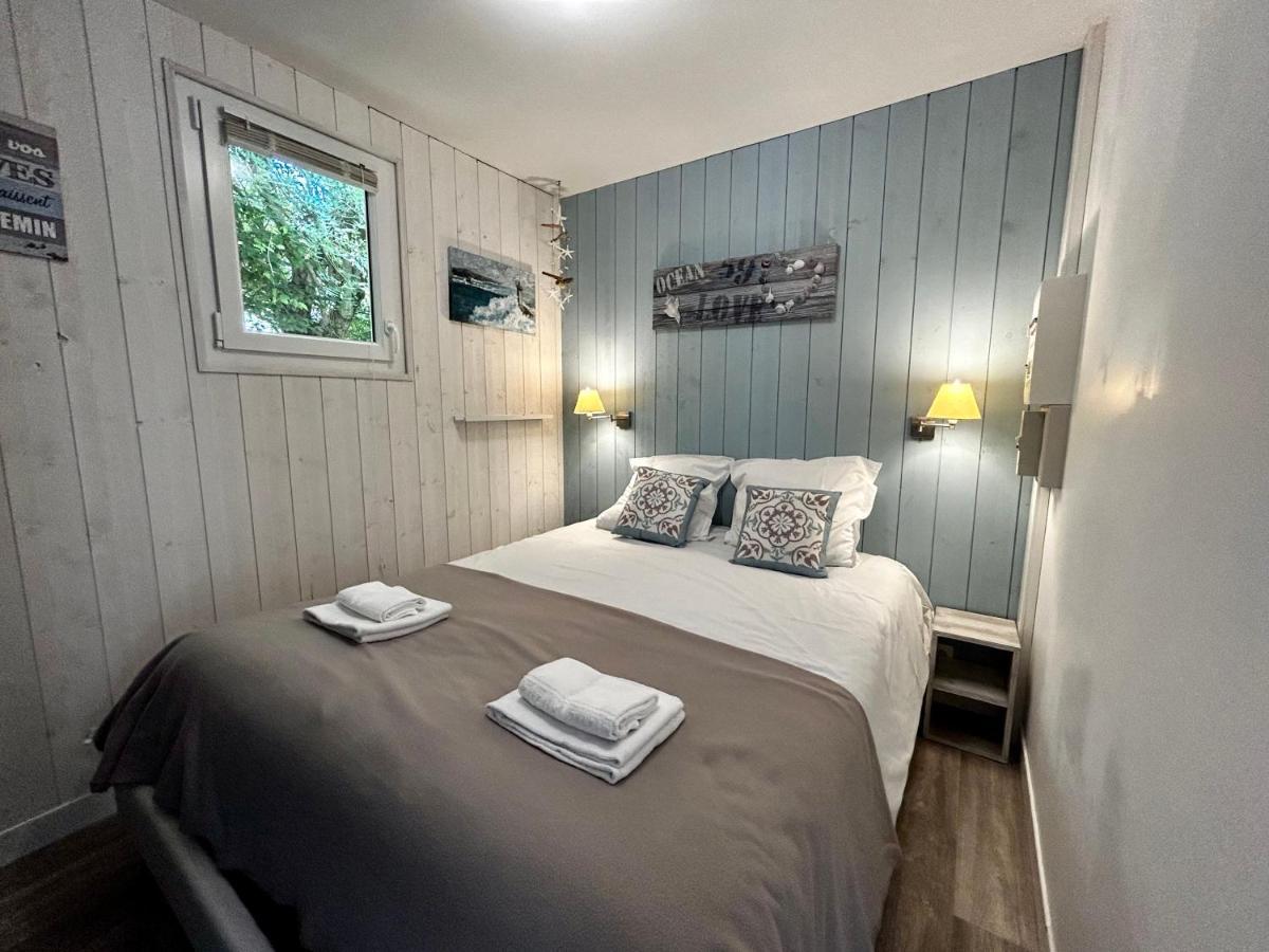 Les Cabanes Du Lac Vandre Ngoại thất bức ảnh